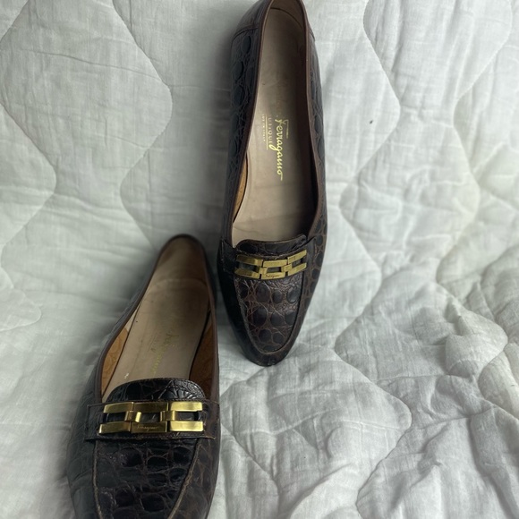Ferragamo Alligator flats - Picture 2 of 7